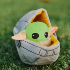 Disney Star Wars Baby Yoda En La Cuna Juguete Para Perros -Suministros Para Mascotas 216712 texstar starwars babyyoda cradle hs 03 1