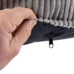 TIAKI Cojín De Peluche Conner Para Mascotas -Suministros Para Mascotas 343497 kuschelkissen conner fg 8272 5