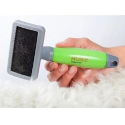 Cepillo Moser Para Perros -Suministros Para Mascotas 507792 wahl moser zupfbuerste anwendung 2 6