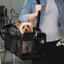 Transportin Homologado Para Cabina De Avión Sherpa® Original Deluxe 19 Transportin Homologado Para Cabina De Avión Sherpa® Original Deluxe -Suministros Para Mascotas sherpa originaldeluxe petcarrier hs 05 2